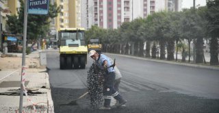 Büyükşehir'in asfalt hamlesi sürüyor