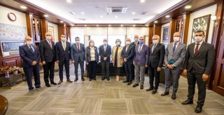 Türkiye Kent Konseyleri Birliği'nden Tunç Soyer'e ziyaret