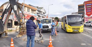 Büyükşehir çalışıyor, trafik rahatlıyor