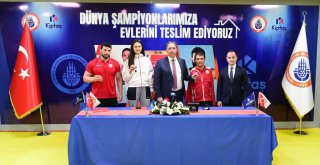 İSTANBUL BBSK, DÜNYA ŞAMPİYONLARINA EVLERİNİ TESLİM ETTİ