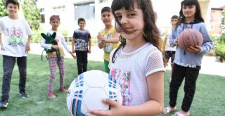 BEYLİKDÜZÜ'NDE OYUN SOKAKLARI KURULDU