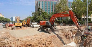 ANTALYA'DA 3. ETAP RAYLI SİSTEM'İN AĞLARI GENİŞLİYOR