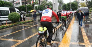 Adanalı bisikletçiler Anıtkabir yolunda