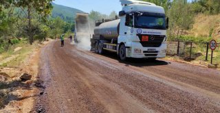 Büyükşehir Kavaklıdere'de Modern ve Güvenli Yollar İçin Çalışıyor