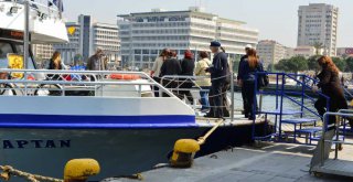 İzmir’de deniz ulaşımı yükseliyor
