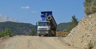 GÜNDOĞMUŞ KÖPRÜLÜ YAYLA YOLUNDA STABİLİZE ÇALIŞMASI