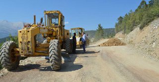 GÜNDOĞMUŞ KÖPRÜLÜ YAYLA YOLUNDA STABİLİZE ÇALIŞMASI