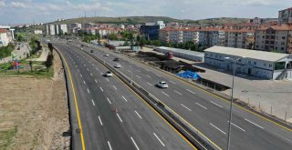 23 GÜNDE TAMAMLANDI: YENİKENT-AYAŞ YOLU TRAFİĞE AÇILDI