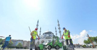 İBADETE AÇILACAK CAMİLERDE TEMİZLİK VE DEZENFEKSİYON