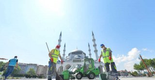 İBADETE AÇILACAK CAMİLERDE TEMİZLİK VE DEZENFEKSİYON