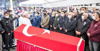 İzmir şehidini uğurladı