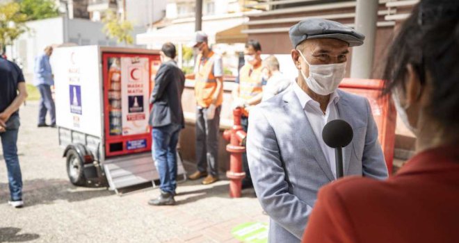 İzmir’de şimdi de seyyar maskematik