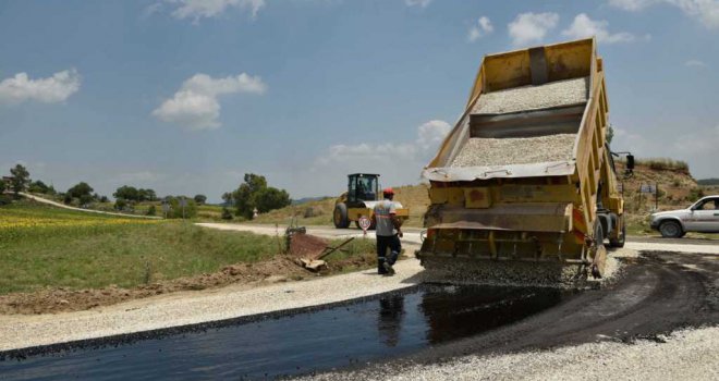 Asfaltta hedeflenen miktara ulaşmak için yoğun çalışma