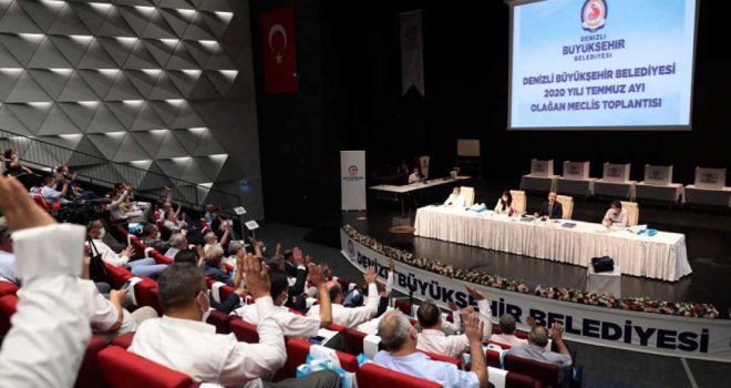 Denizli Büyükşehir Belediye Meclisi pandemi sonrası ilk kez toplandı