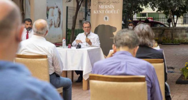 Başkan Seçer, Şinasi Develi Mersin Kent Ödülü Tanıtım Toplantısına Katıldı