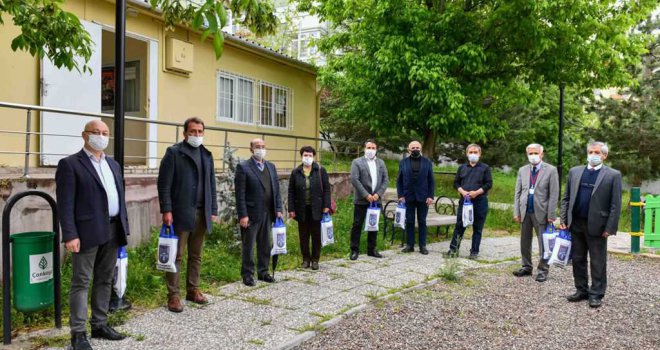 ANKARA BÜYÜKŞEHİR'DEN MASKE DESTEĞİ