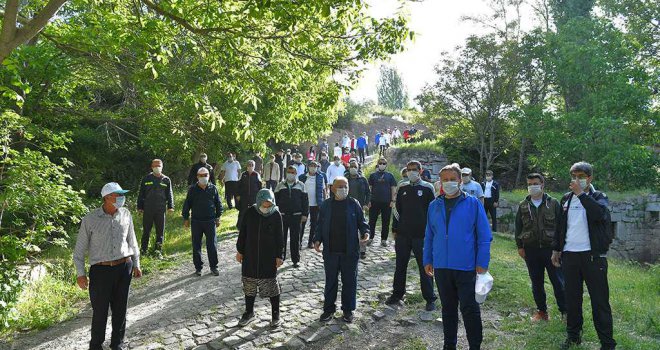 Başkan Büyükkılıç'tan Koramaz Çıkarması