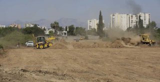 BÜYÜKŞEHİR BELEDİYESİ KIRCAMİ'DE İLK KAZMAYI VURDU