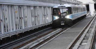 MECİDİYEKÖY - MAHMUTBEY METROSU'NDA SEFERLER İMAMOĞLU'NUN STARTIYLA BAŞLADI